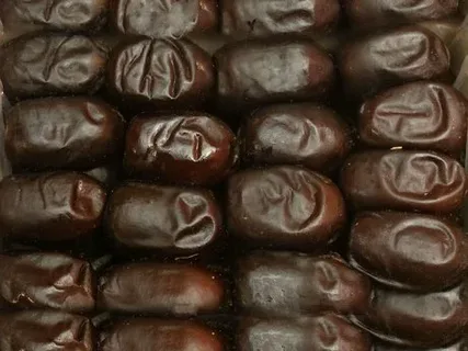 تصویر 2 از خرما مضافتی درجه یک بم با استاندارد انتخاب دقیق